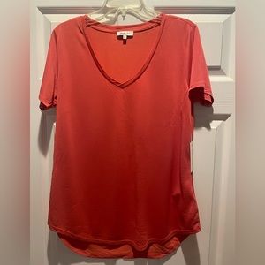 Another Love V-neck tee Size Large